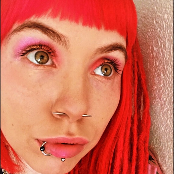 Cherie Cherie Quite Contrary - Picture 3 of 4